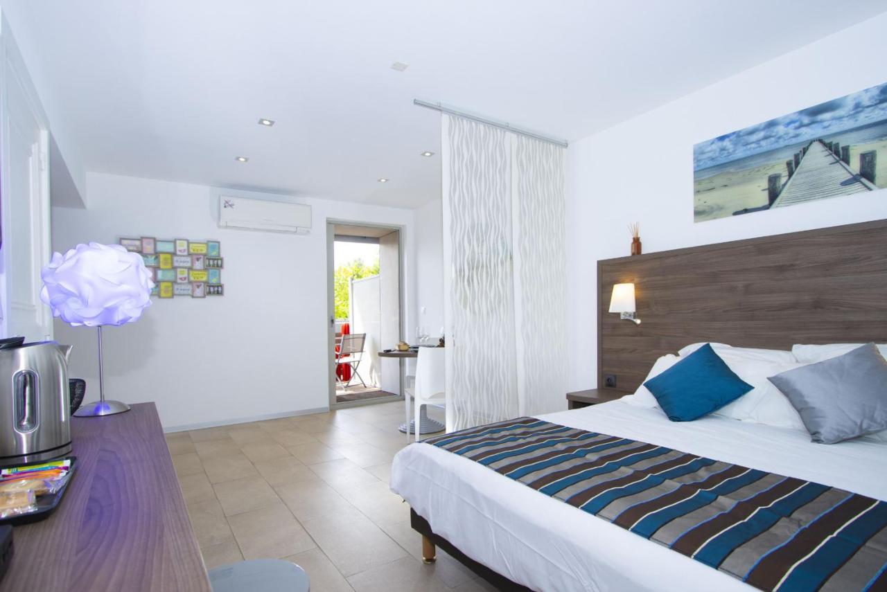 Studio Alon Ideal Pour Vos Vacances Ou Sejours Pros Saint-Cyr-sur-Mer Luaran gambar
